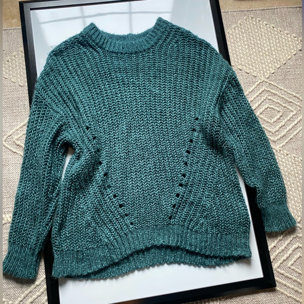 ~Women’s Turquoise Sweater from American Eagle Size: S